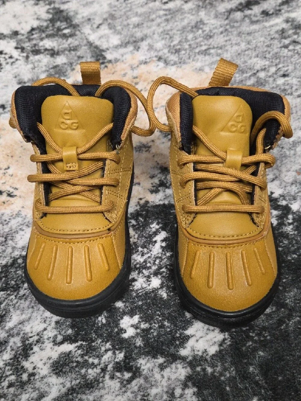 Nike woodside high
